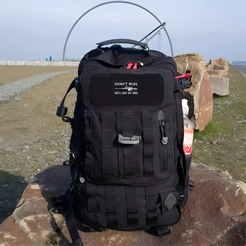 DON'T RUN Fun Meme Tactical Mo - Urban Backpack Tactical のレビューと価格