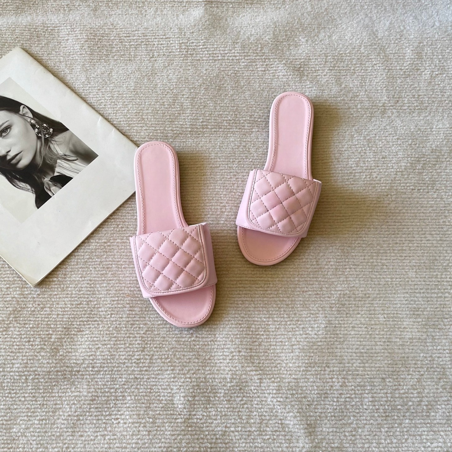 26 Summer Hot Selling Backpack - Fashion Backpack Women のレビューと価格